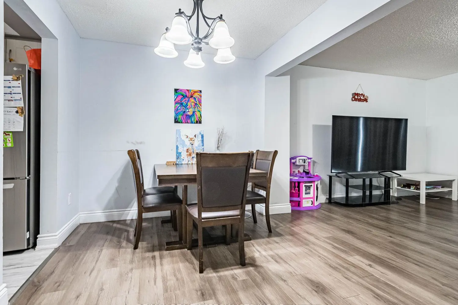 Additional image 9 of 500 Osgoode Drive 200