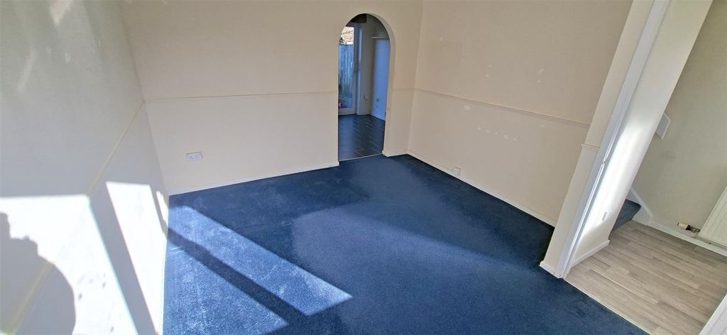 Additional image 3 of 2 bed semi-detached house to rentGreenhill Crescent, Haverfordwest SA61