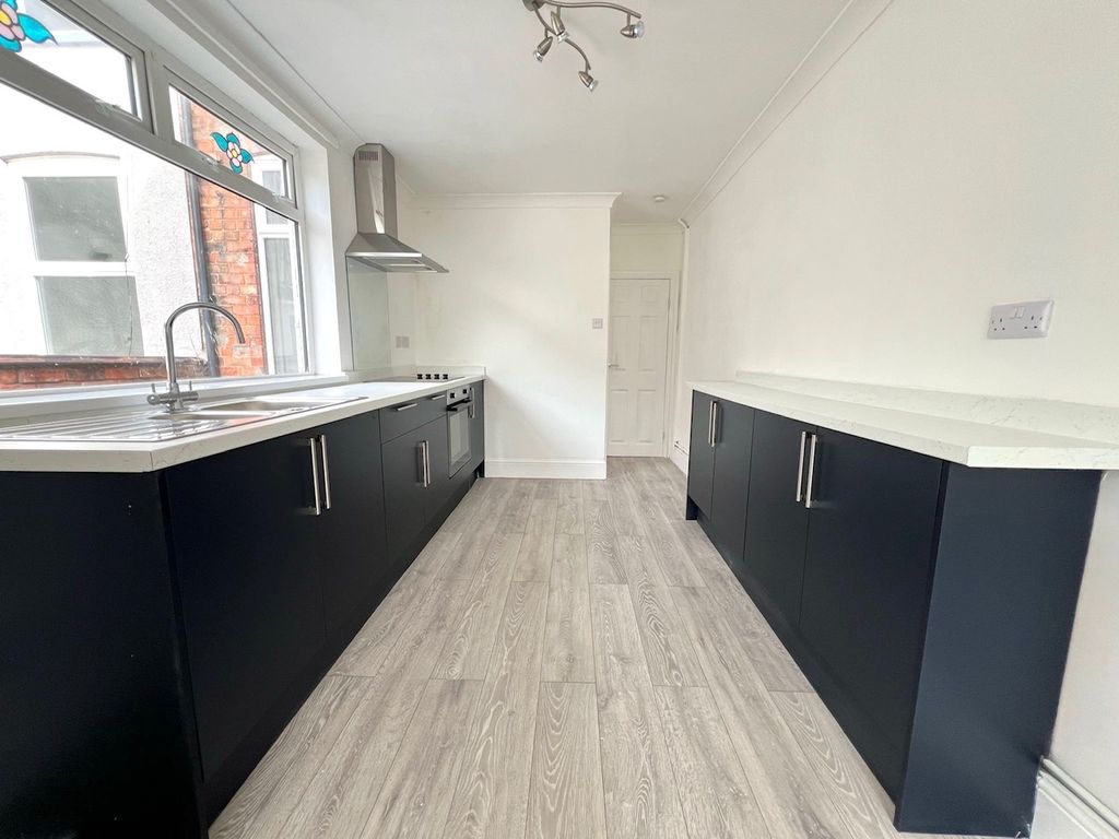 Additional image 3 of 3 bed terraced house to rentPatrick Street, Grimsby DN32