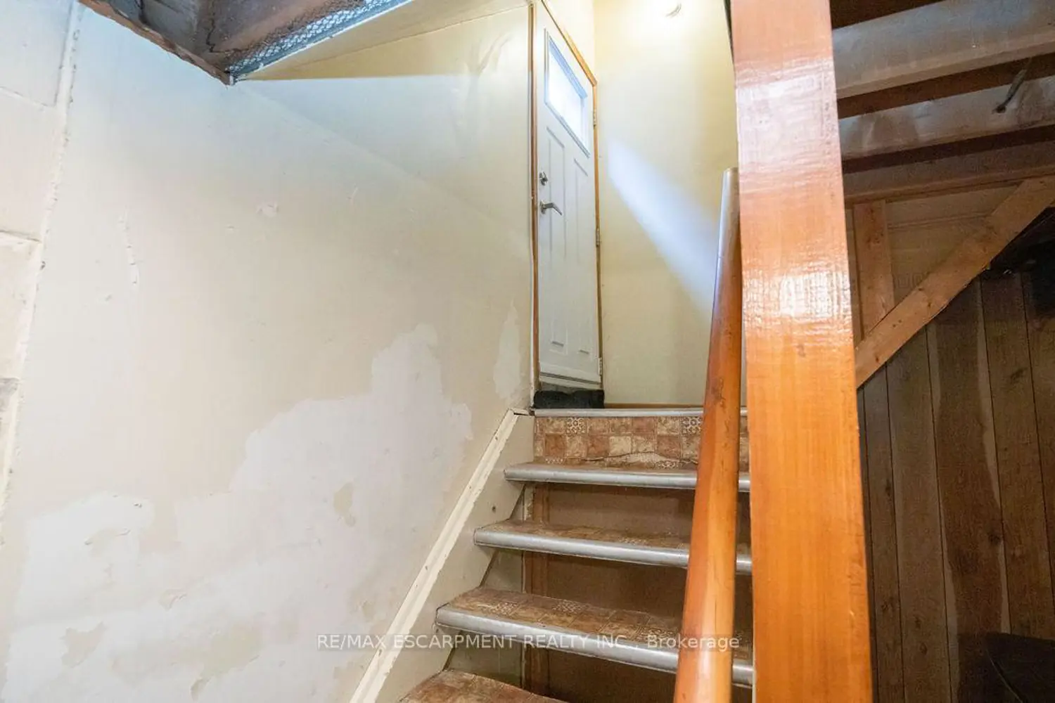 Additional image 12 of 313 Barton Street