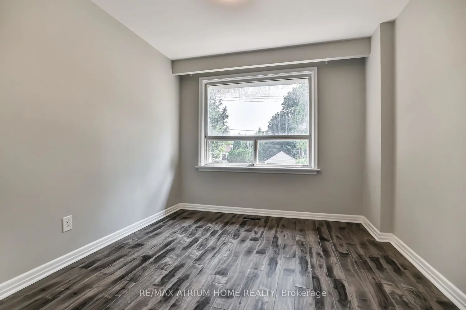 Additional image 16 of 104 Maxome Avenue