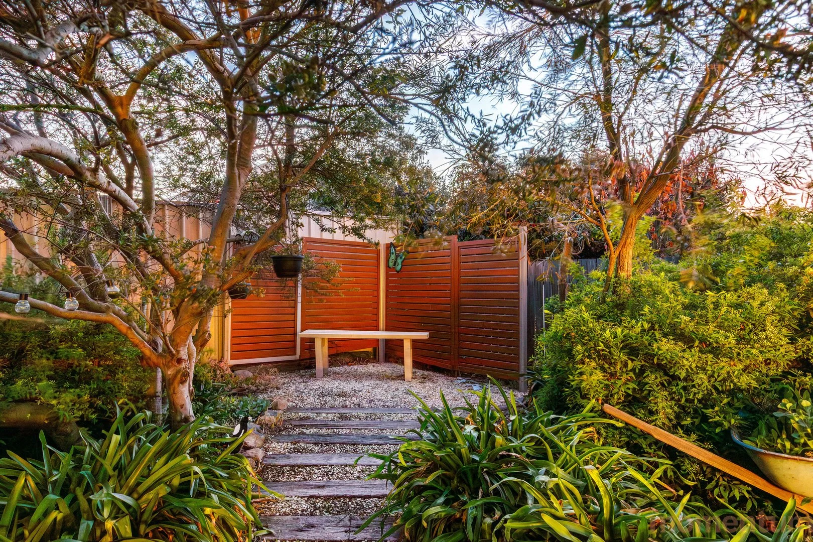 Additional image 28 of 9 Thomas Hales Place, Gordon ACT 2906