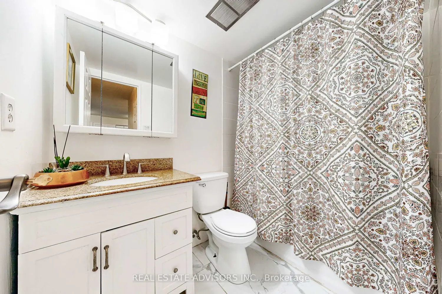 Additional image 10 of 10 Tobermory Drive 705