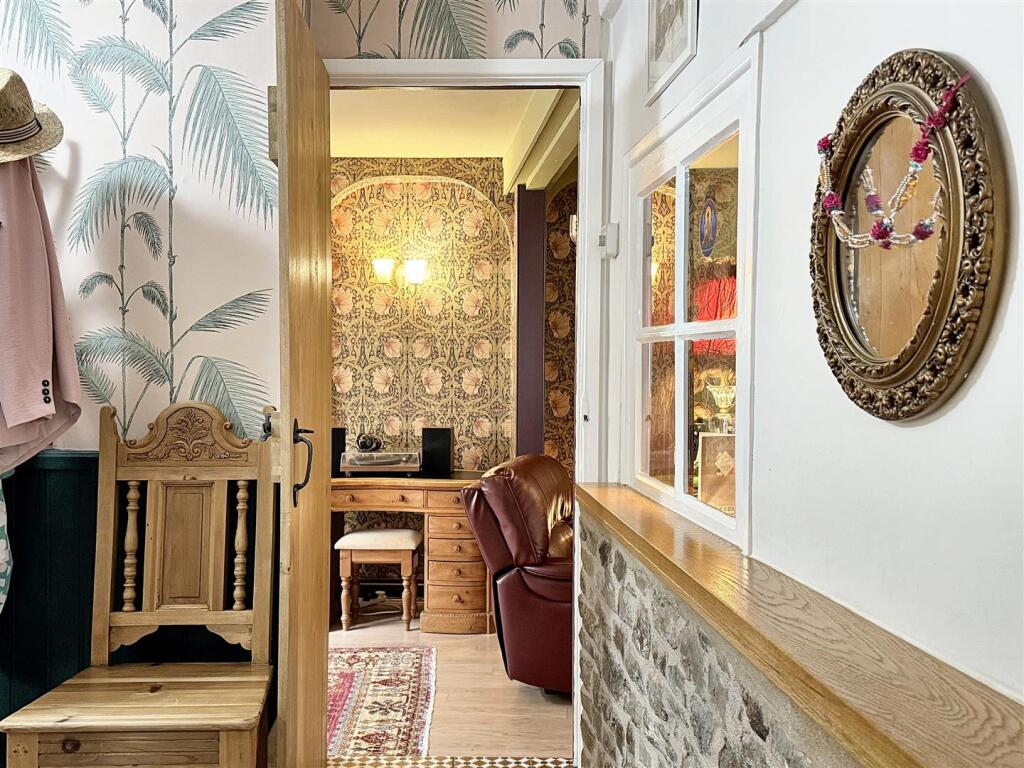 Additional image 32 of High Street, Coleford