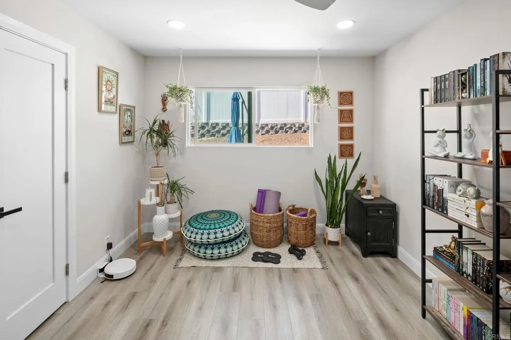 Additional image 68 of 527 Mynah Place, Vista, CA 92083