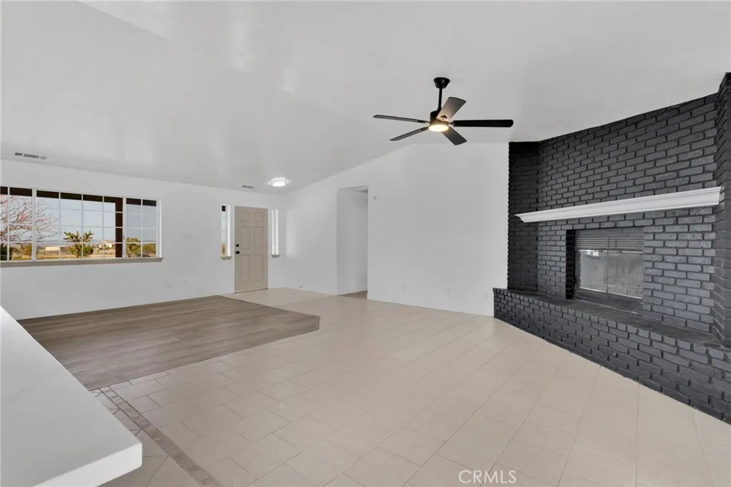 Additional image 10 of 329 Lindero Road, Pinon Hills, CA 92372