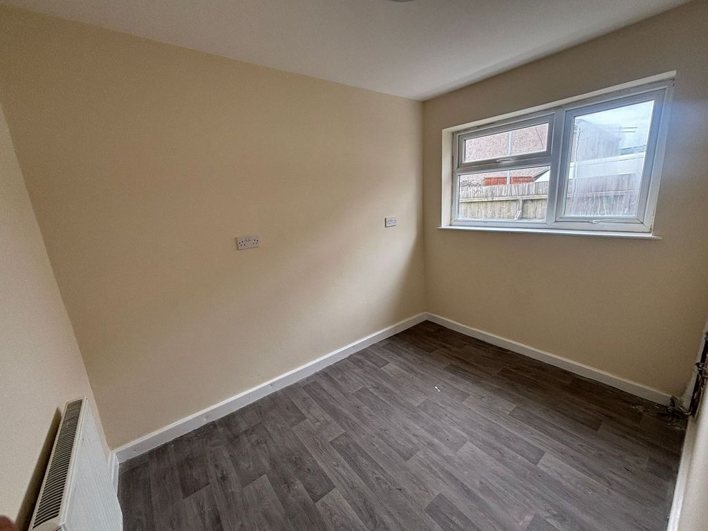 Additional image 9 of 4 bed end terrace house to rentWhittington Street, Neath SA11