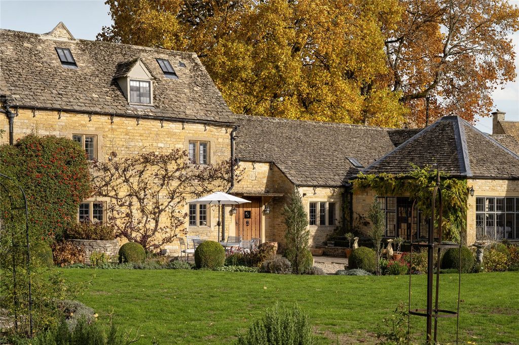Additional image 12 of 5 bed detached house to rentBourton House, Bourton On The Water, Cheltenham GL54