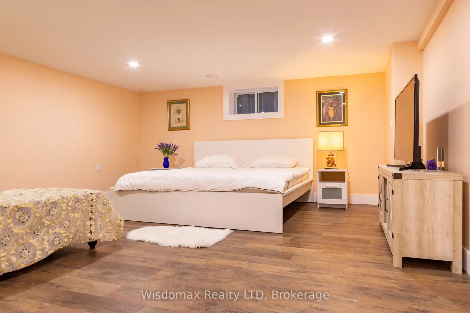 Additional image 17 of 5291 Stamford Street