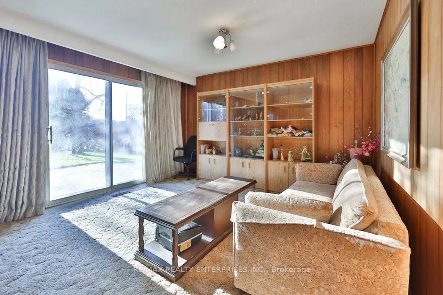 Additional image 10 of 2288 Hensall Street