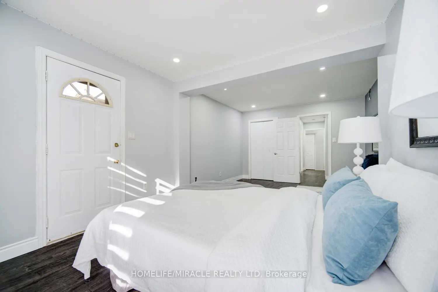 Additional image 11 of 201 Emerson Avenue