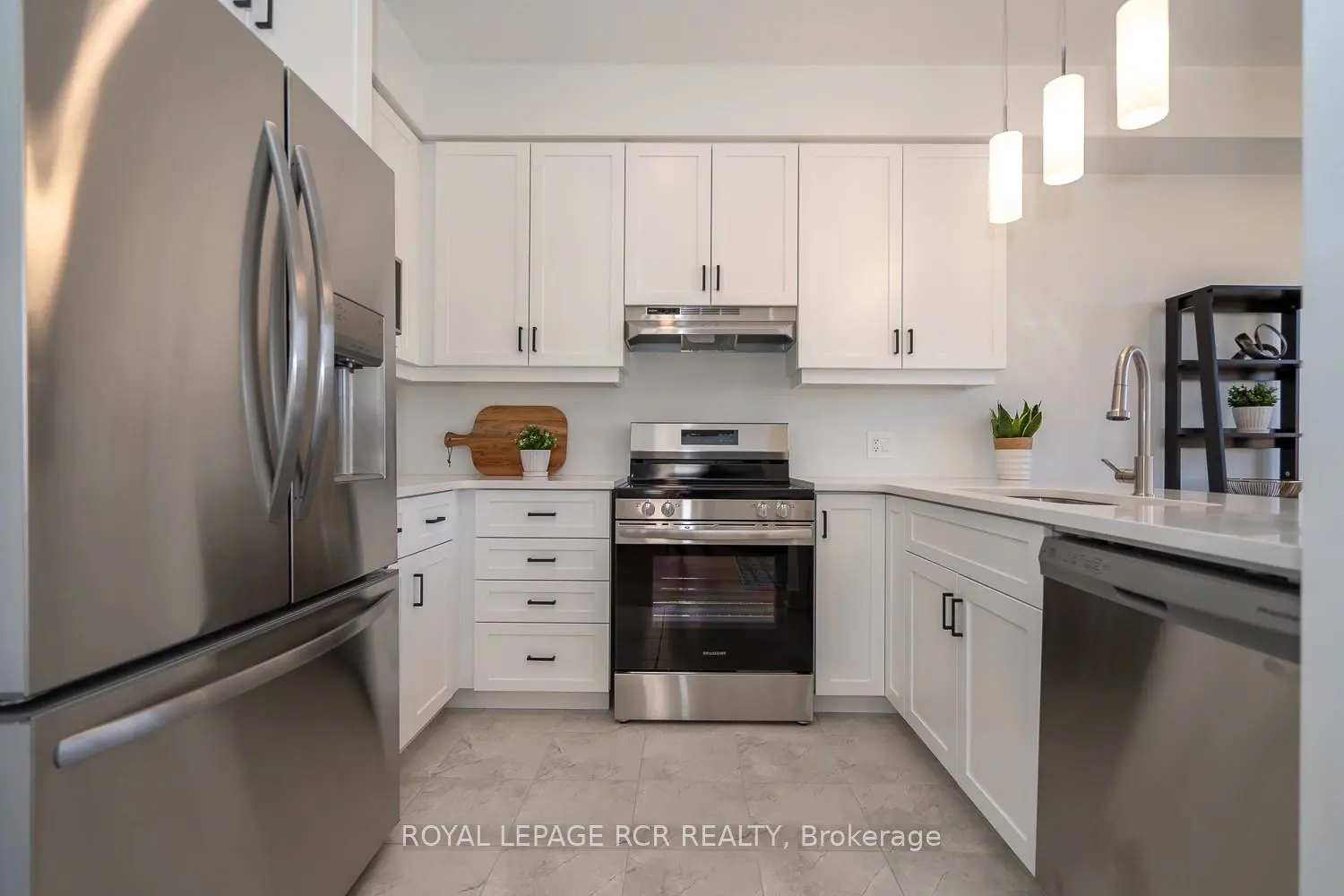 Additional image 9 of 690 Broadway Avenue 12