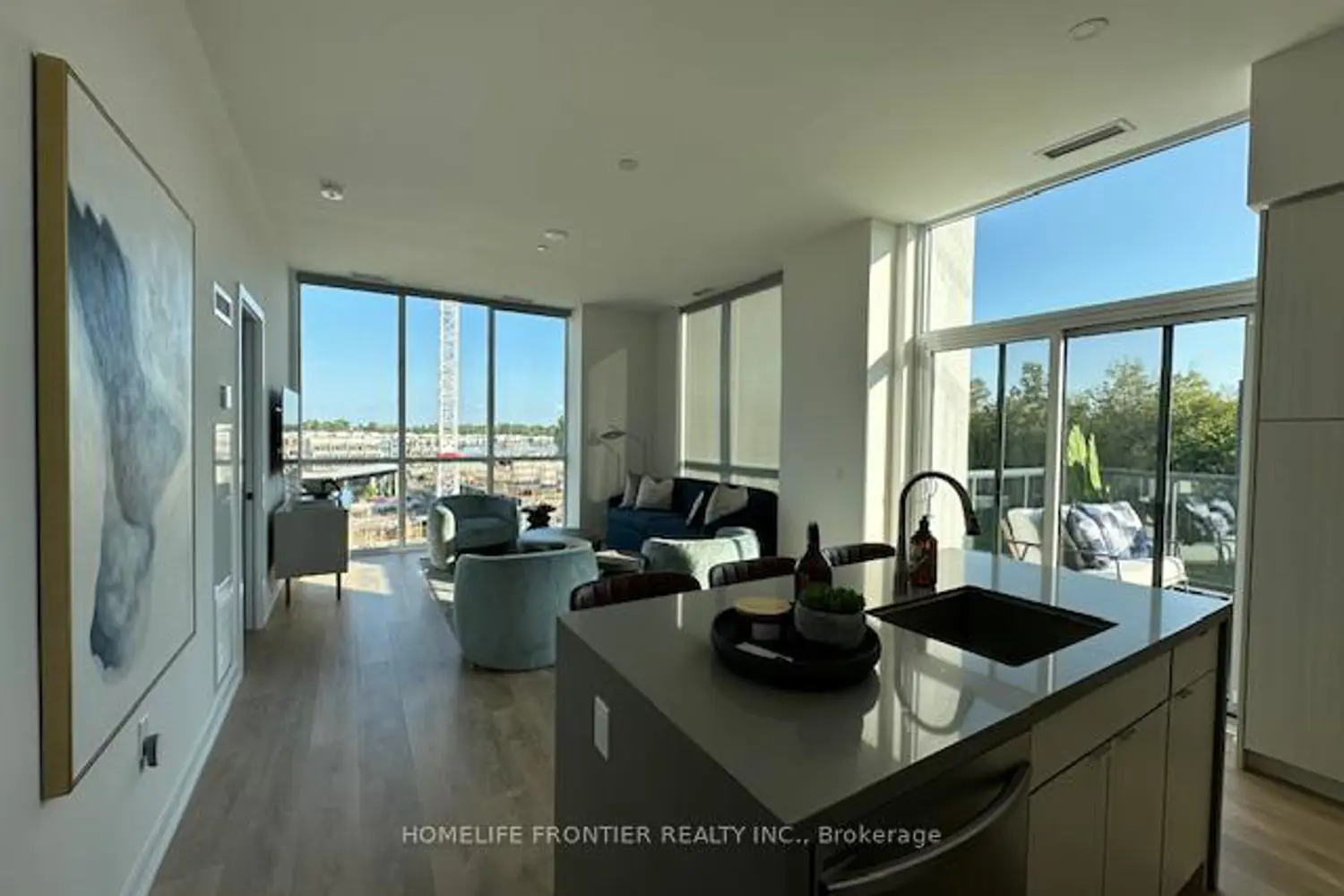 Additional image 2 of 415 Sea Ray Avenue 418