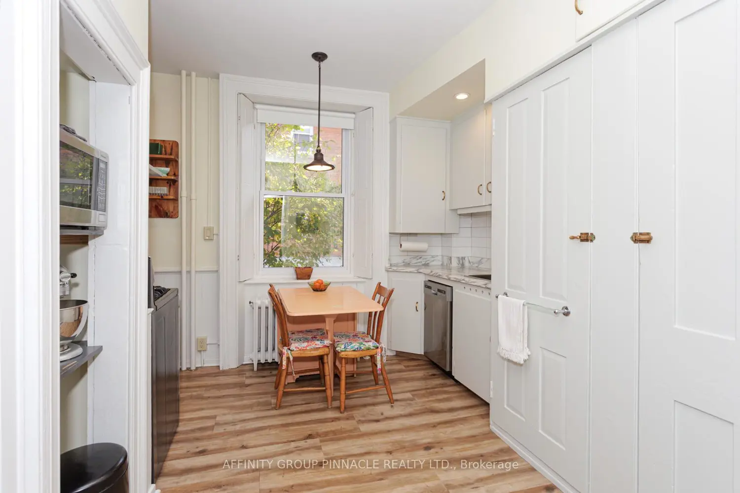 Additional image 9 of 12 Russell Street