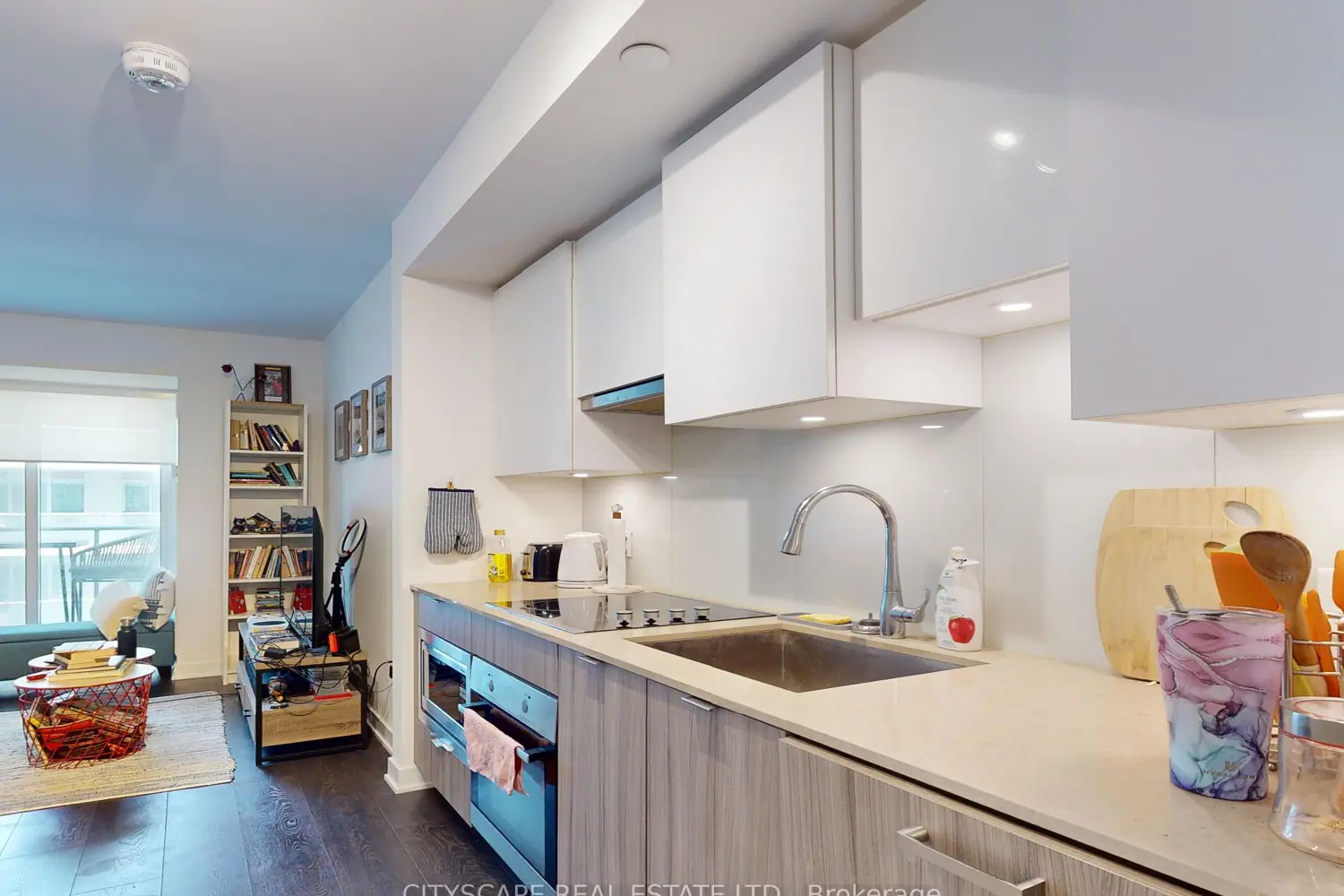 Additional image 6 of 195 Redpath Avenue 3501