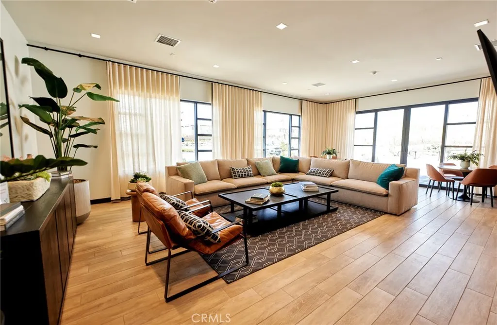 Additional image 43 of 16554 Stone Pine Lane, Fontana, CA 92336