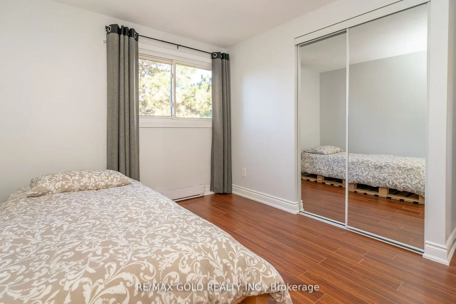 Additional image 12 of 18 Juliette Square