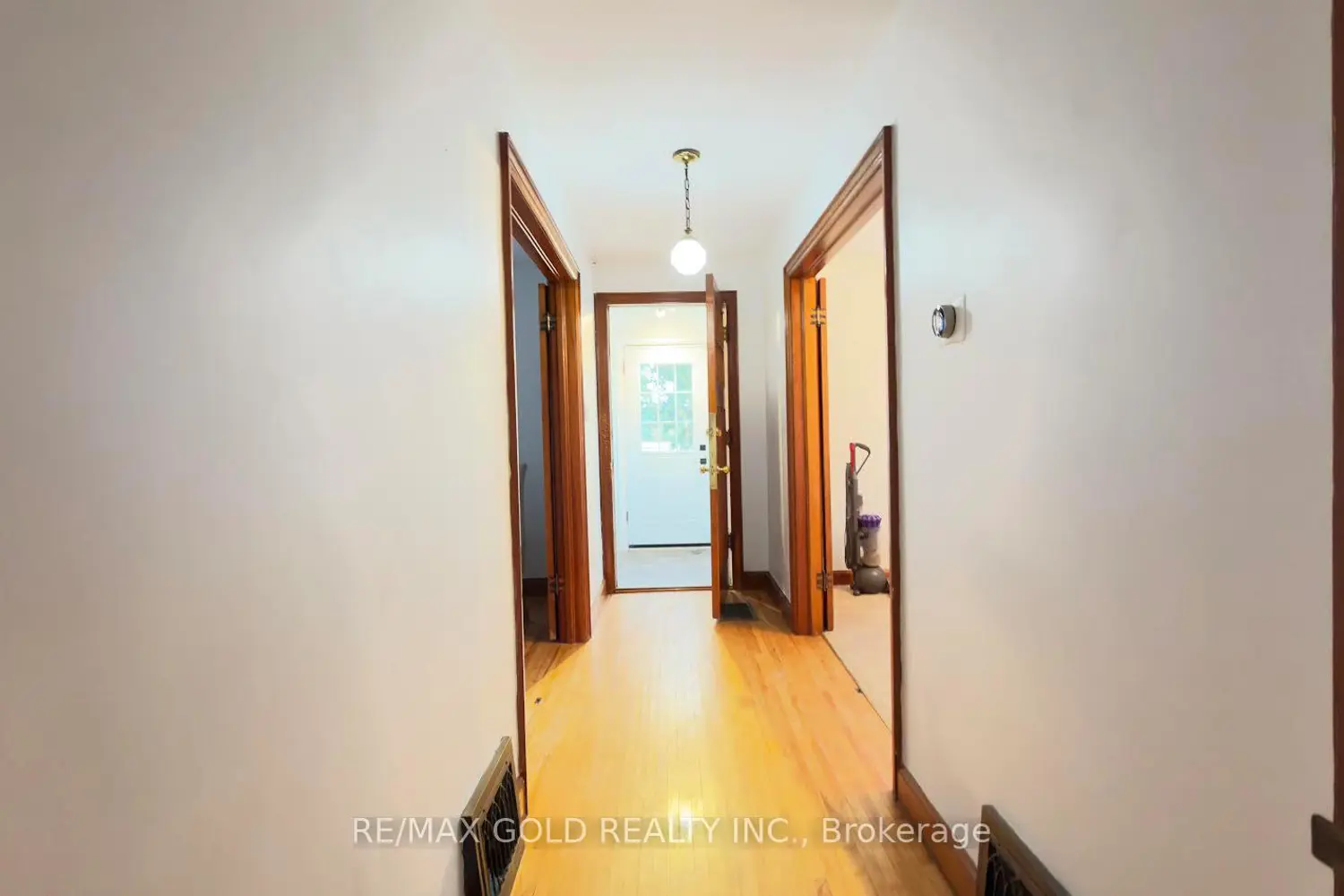 Additional image 13 of 8790 Trafalgar Road