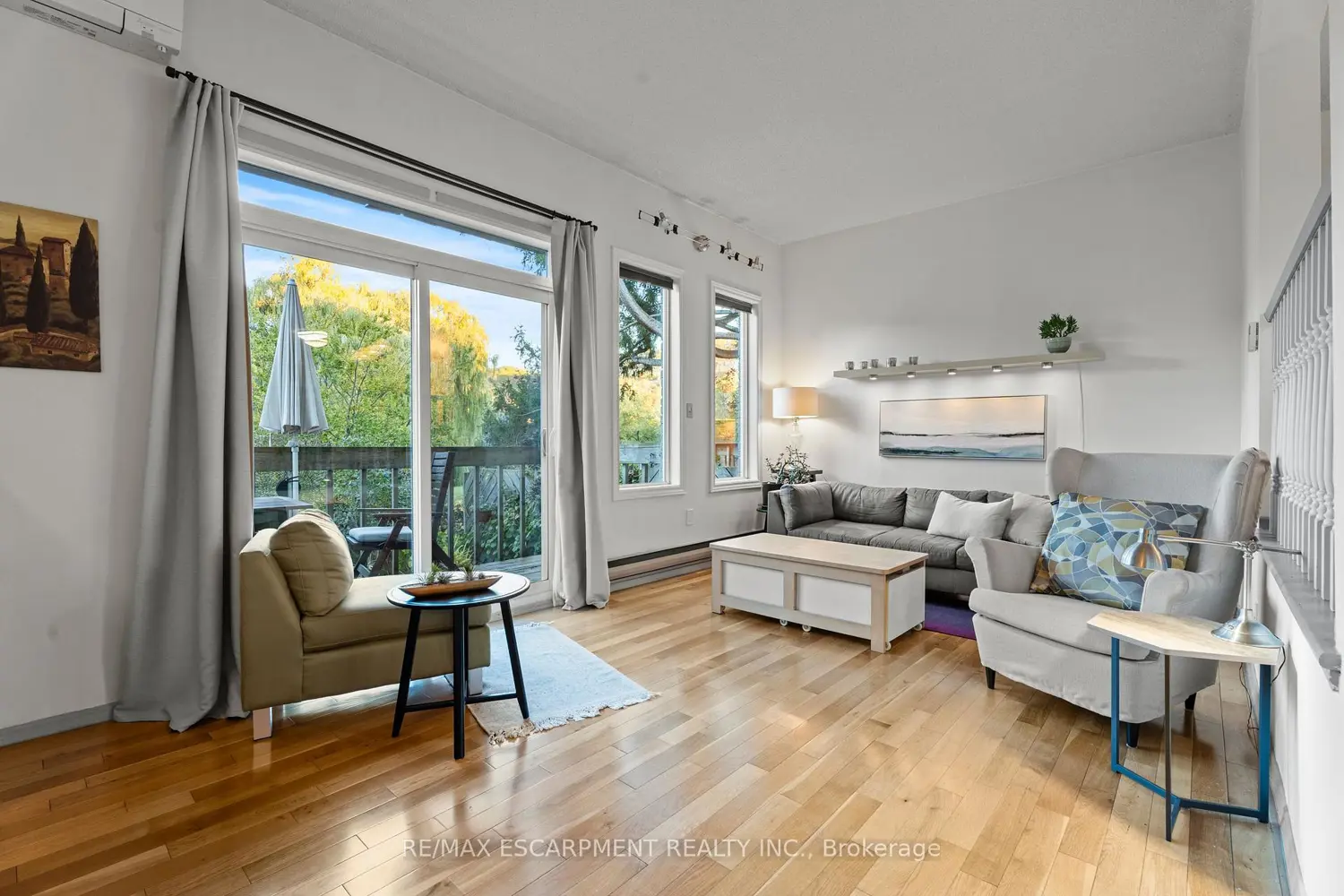 Additional image 2 of 1967 Main Street 7