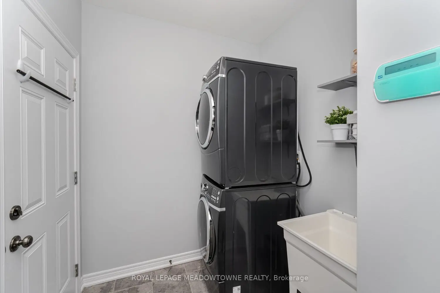 Additional image 9 of 68 Amarillo Road