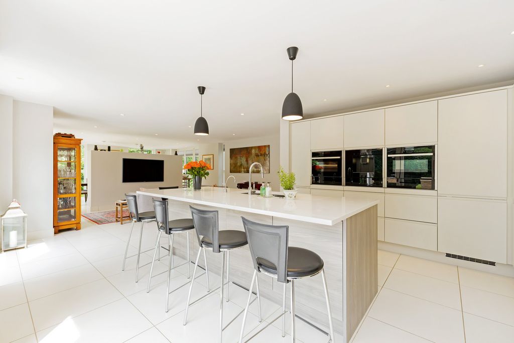Additional image 7 of 6 bed detached house to rentCotswold Road, Oxford OX2