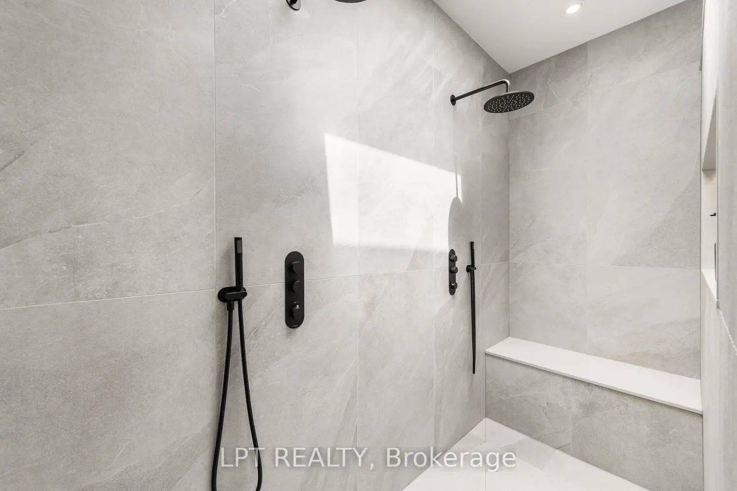 Additional image 10 of 322 Perrier Avenue