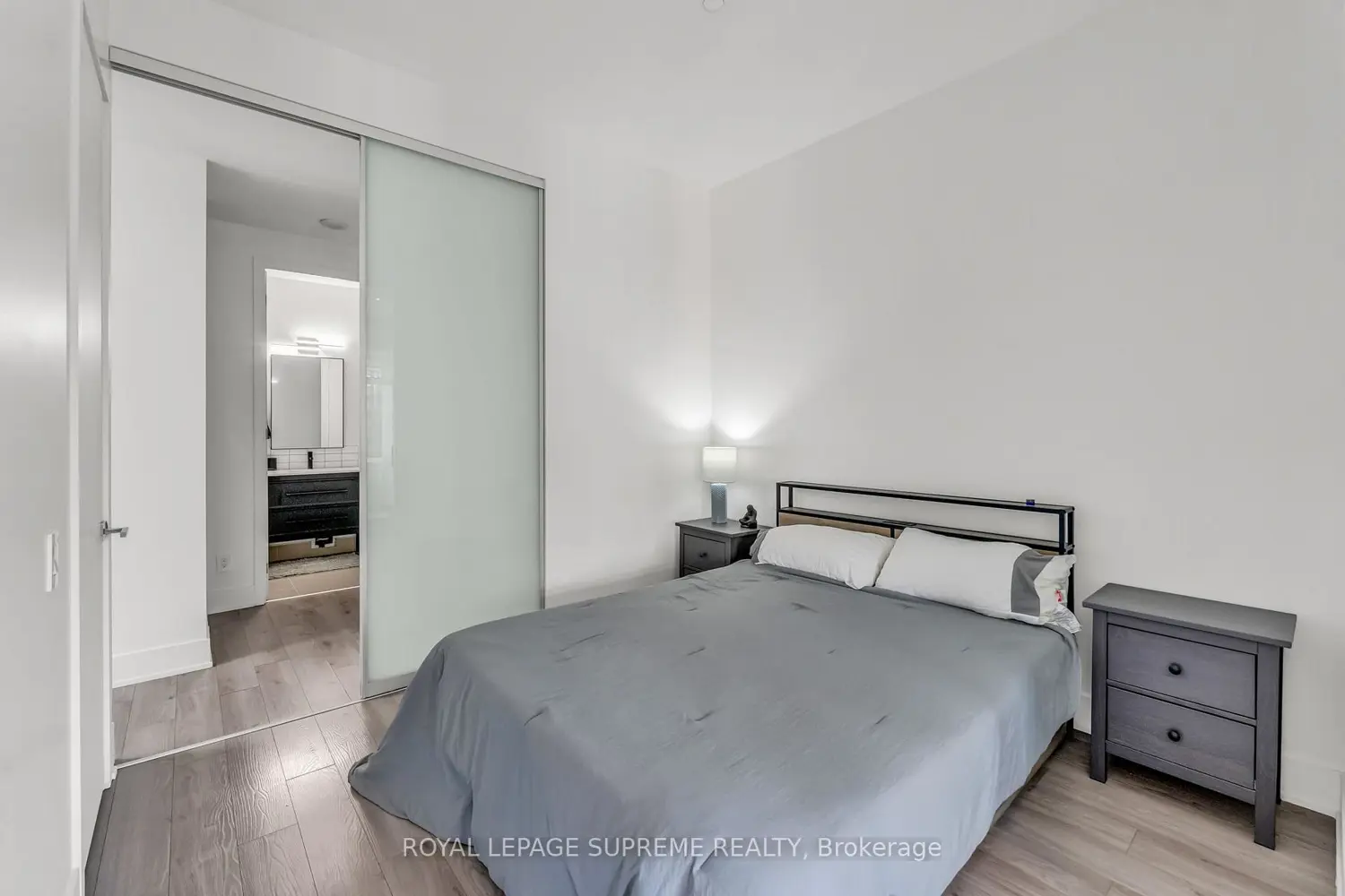 Additional image 8 of 111 St Clair Avenue 604