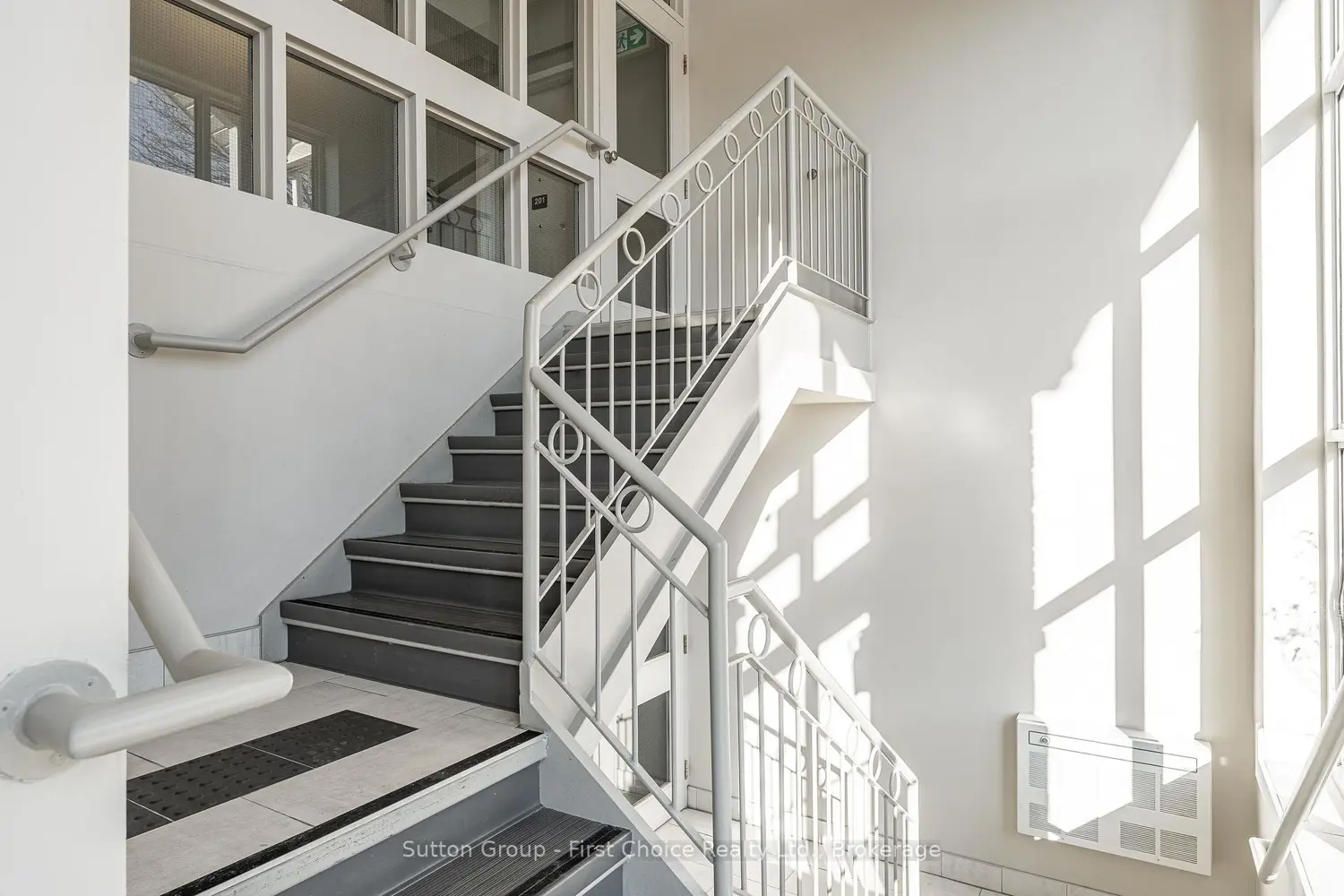 Additional image 19 of 100 Gordon Street 201