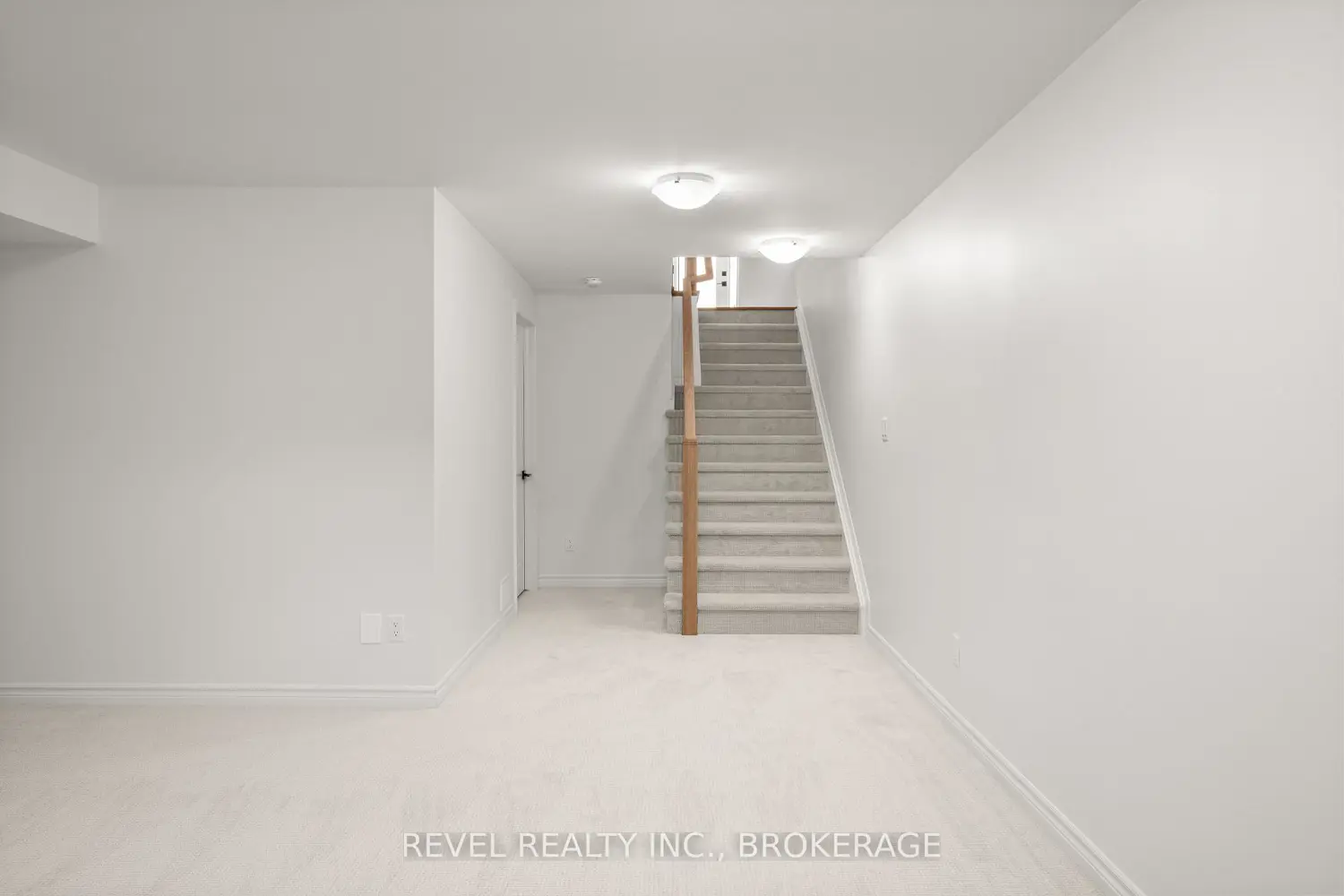 Additional image 17 of 1075 Barrow Avenue