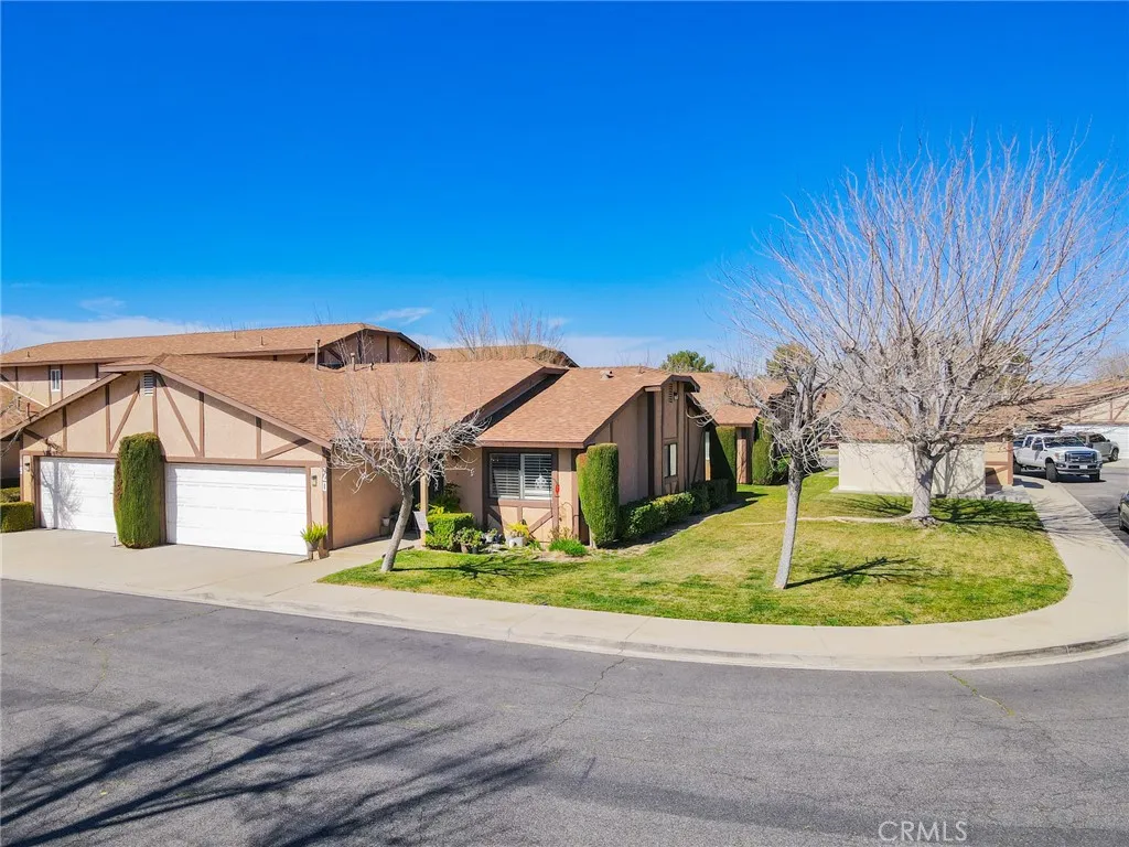 Additional image 36 of 43920 Bobby Jones Dr Unit 20, Lancaster, CA 93536