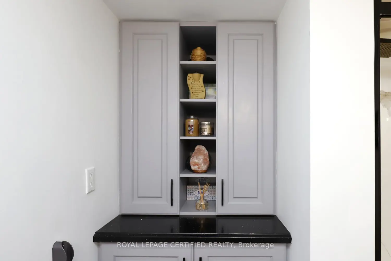 Additional image 11 of 700 Constellation Drive 1409