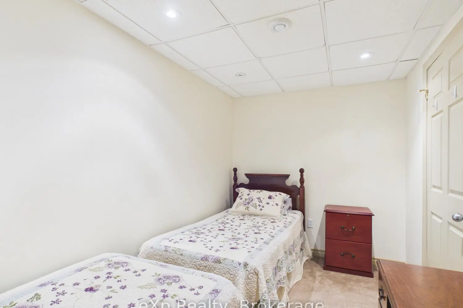 Additional image 16 of 302 Park Street 9