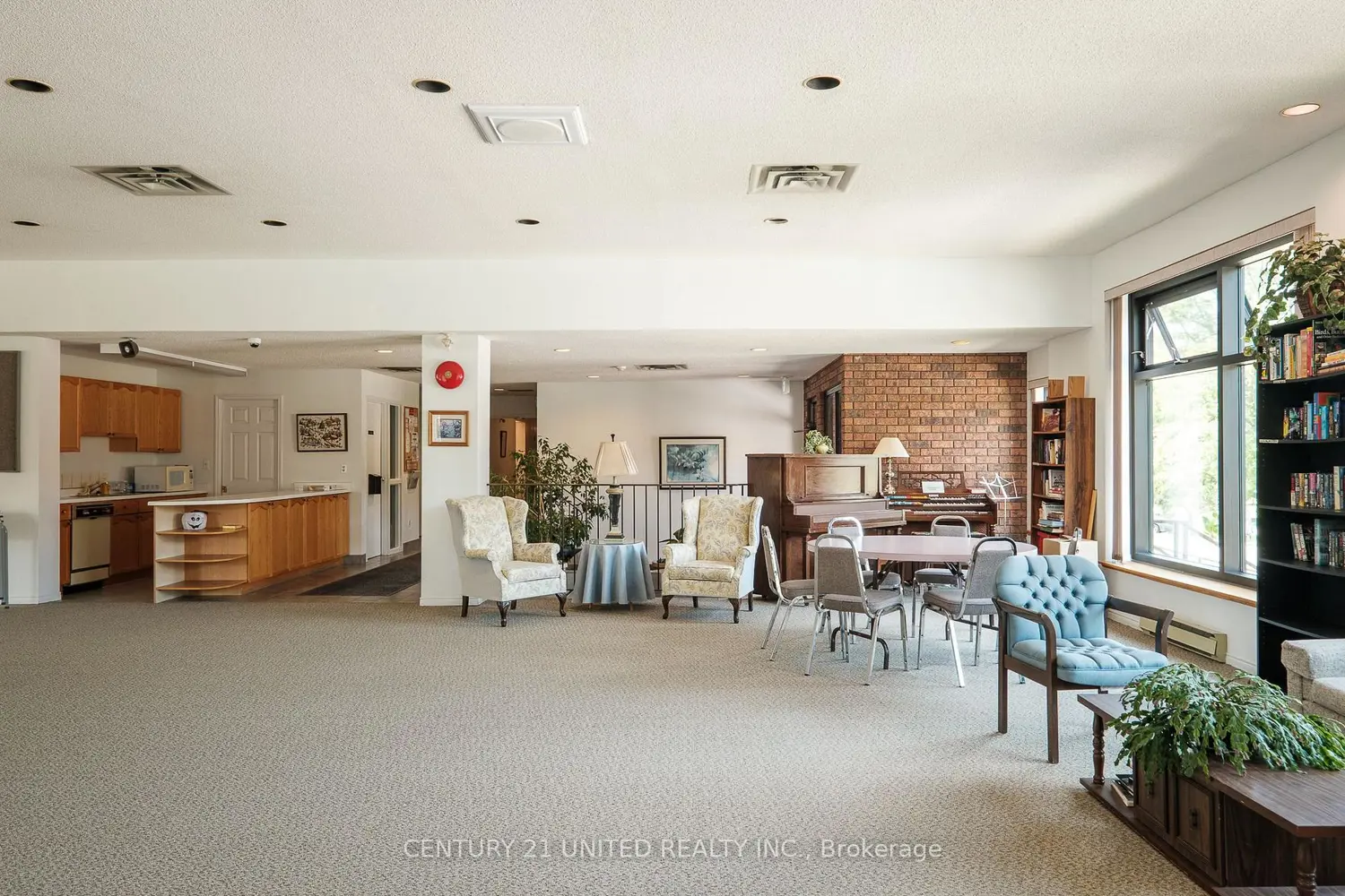 Additional image 19 of 921 Armour Road 222