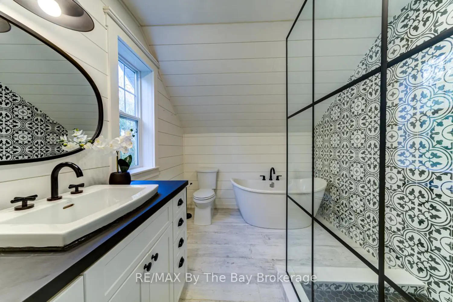 Additional image 2 of 1595 County 42 Road