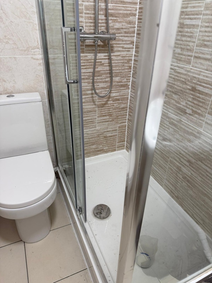 Additional image 18 of 3 Bed Flat, West End Park Street, G3, N1 7GU