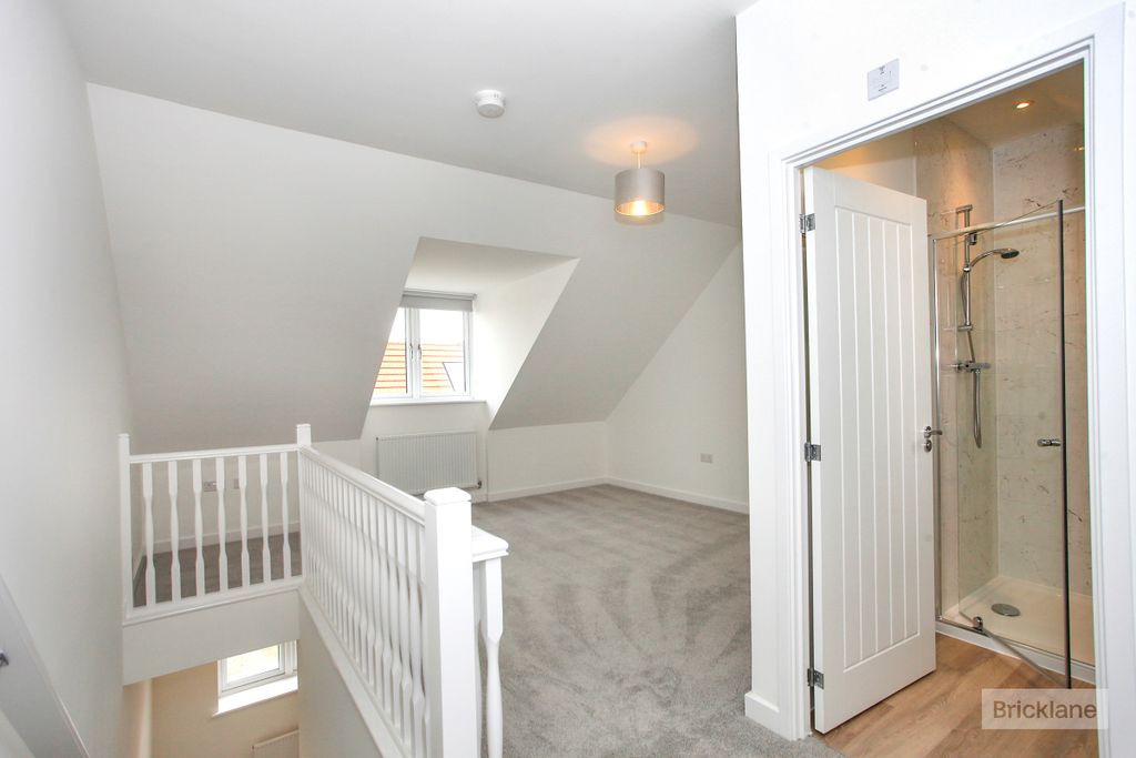 Additional image 7 of 3 bed semi-detached house to rentStonemason Way, Peterborough PE4