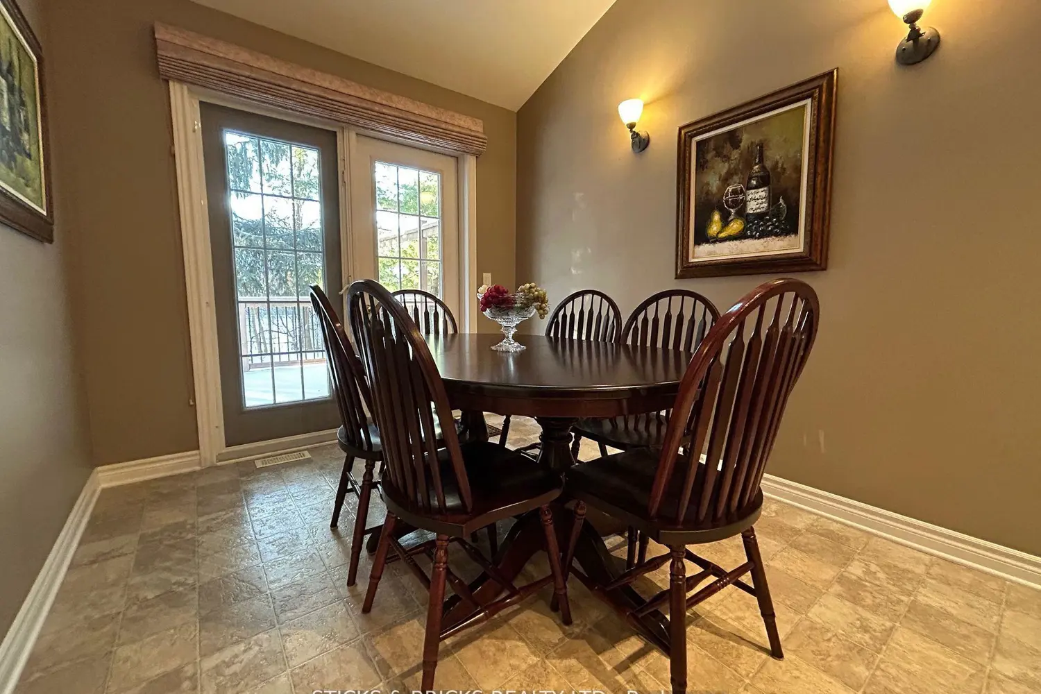 Additional image 10 of 3241 Montrose Road 12