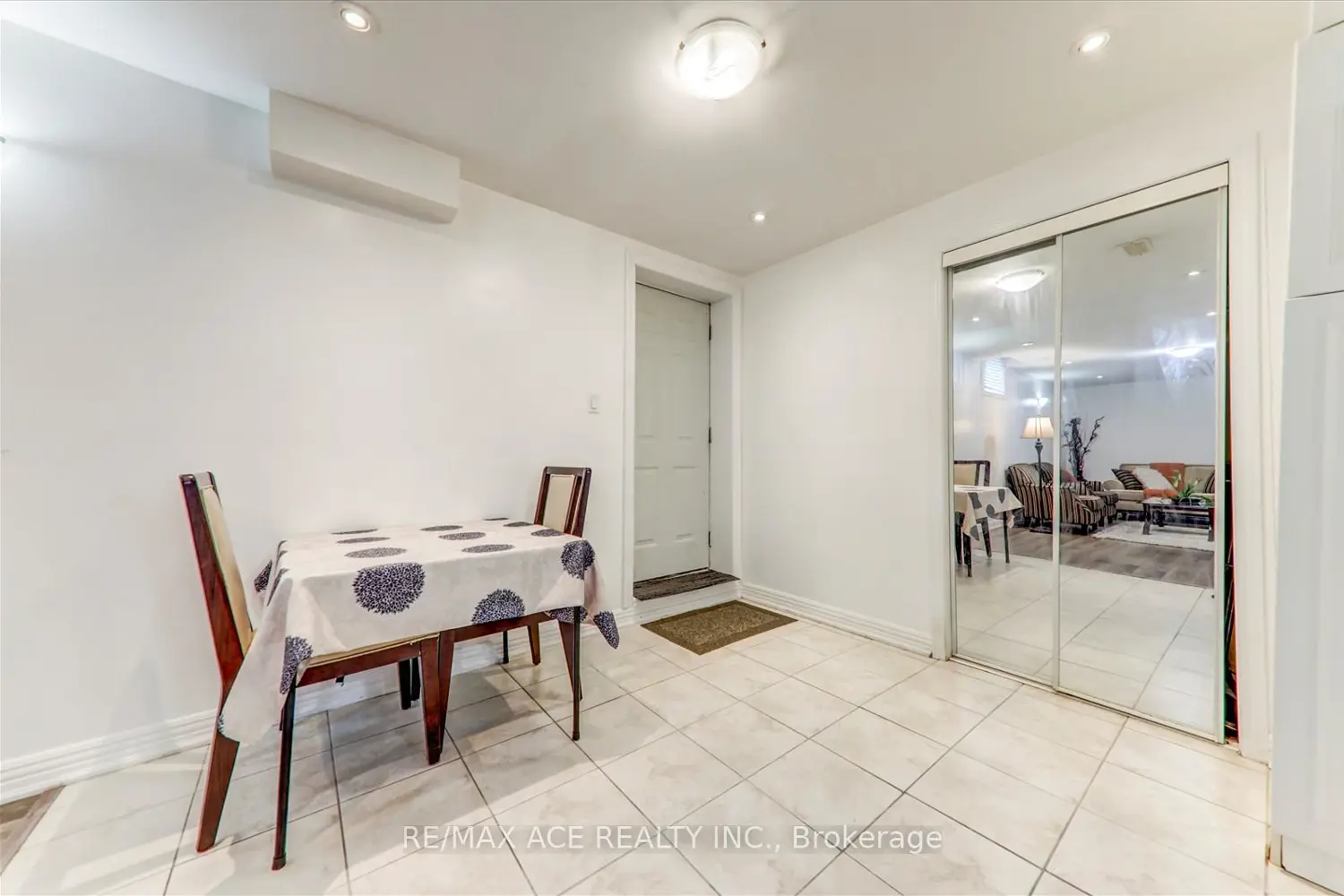 Additional image 17 of 46 Purebrook Crescent