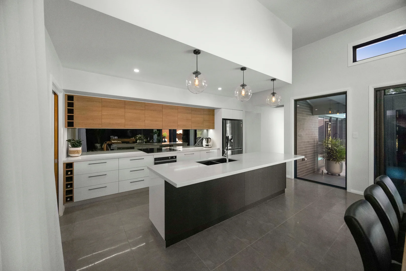 Additional image 5 of 92 Lakeside Circuit, Dubbo NSW 2830