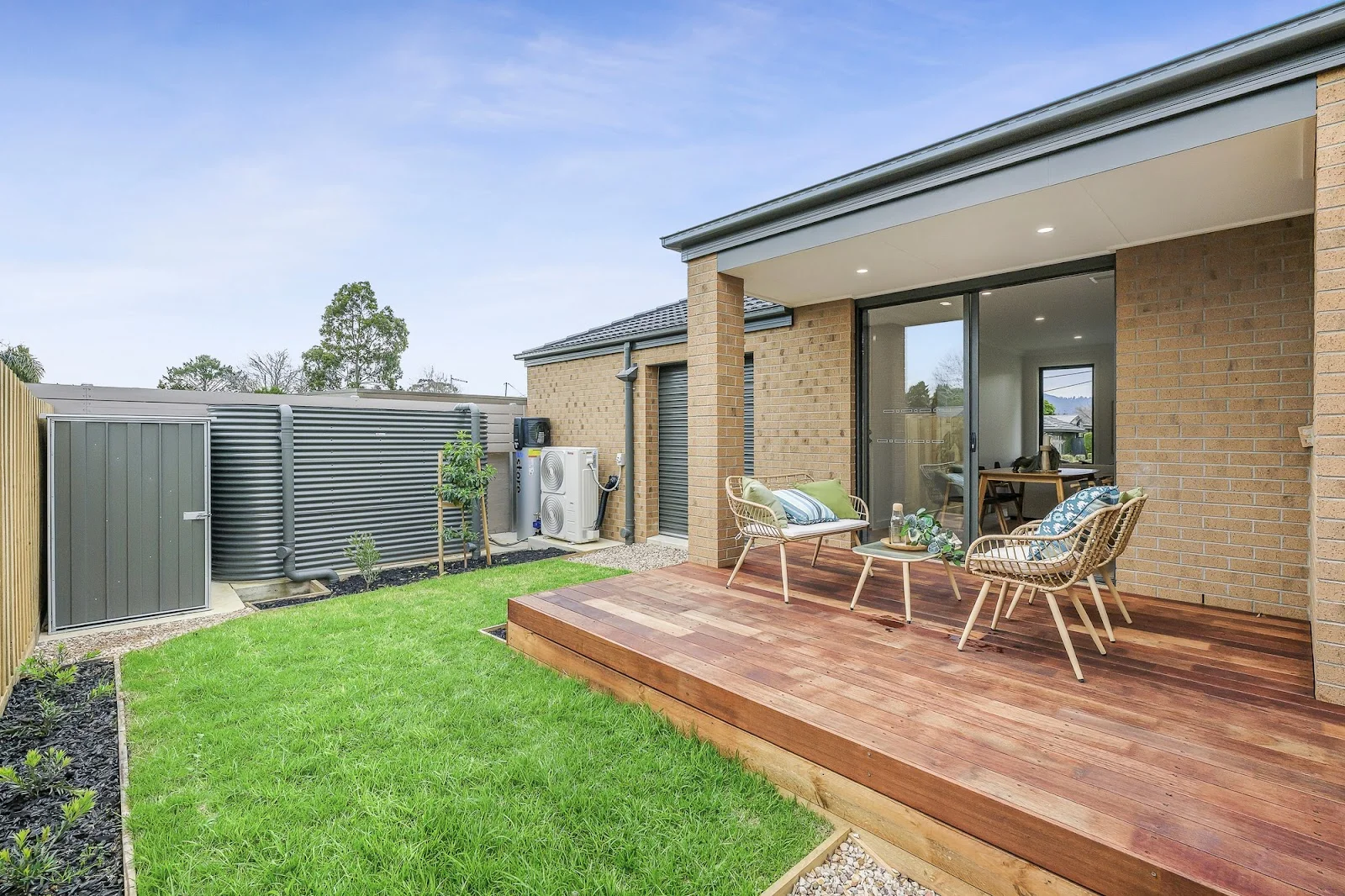 Additional image 20 of U1 & U2/18 Cullis Parade, Bayswater VIC 3153