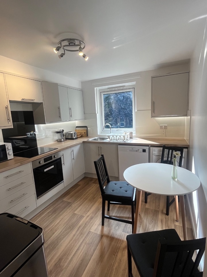 Room in a Shared Flat, Yeaman Place, EH11, N1 7GU