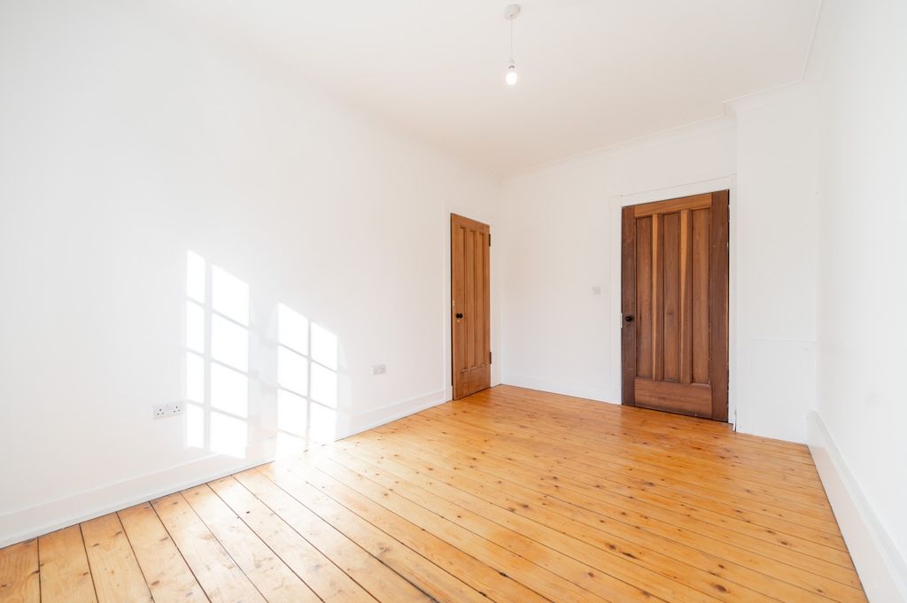 Additional image 7 of 2 bed flat to rentAmochrie Road, Paisley, Renfrewshire PA2