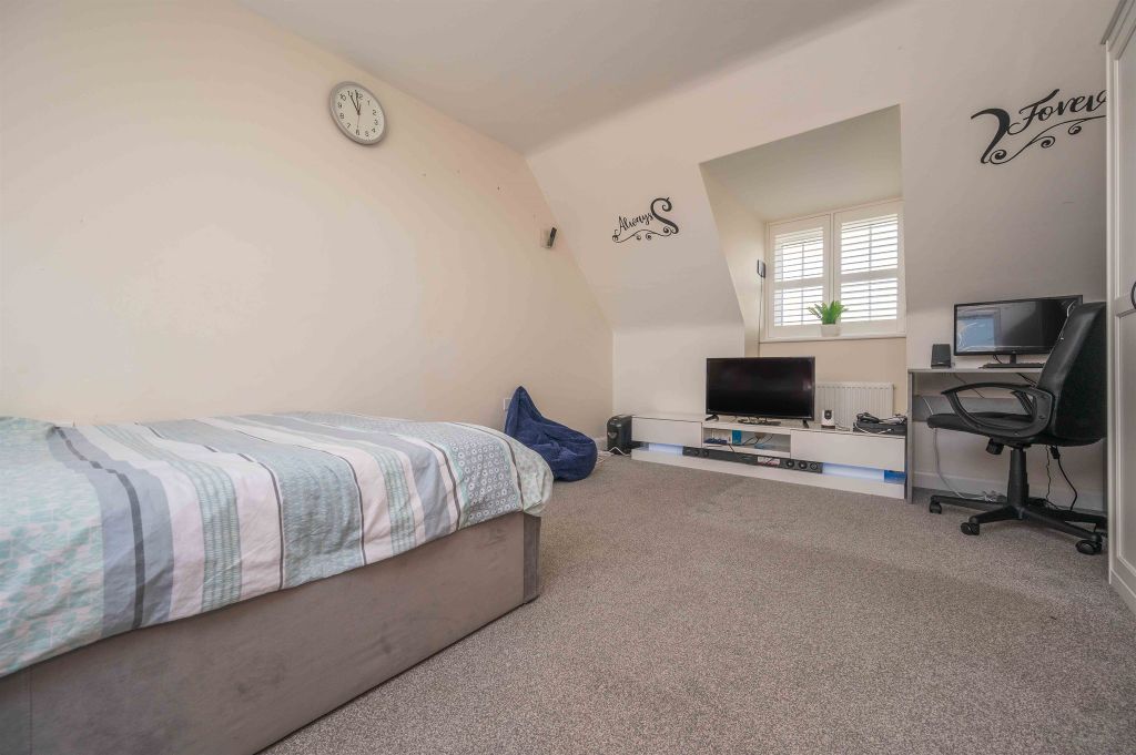 Additional image 6 of 5 bed property to rentLondon Road, Corby NN17