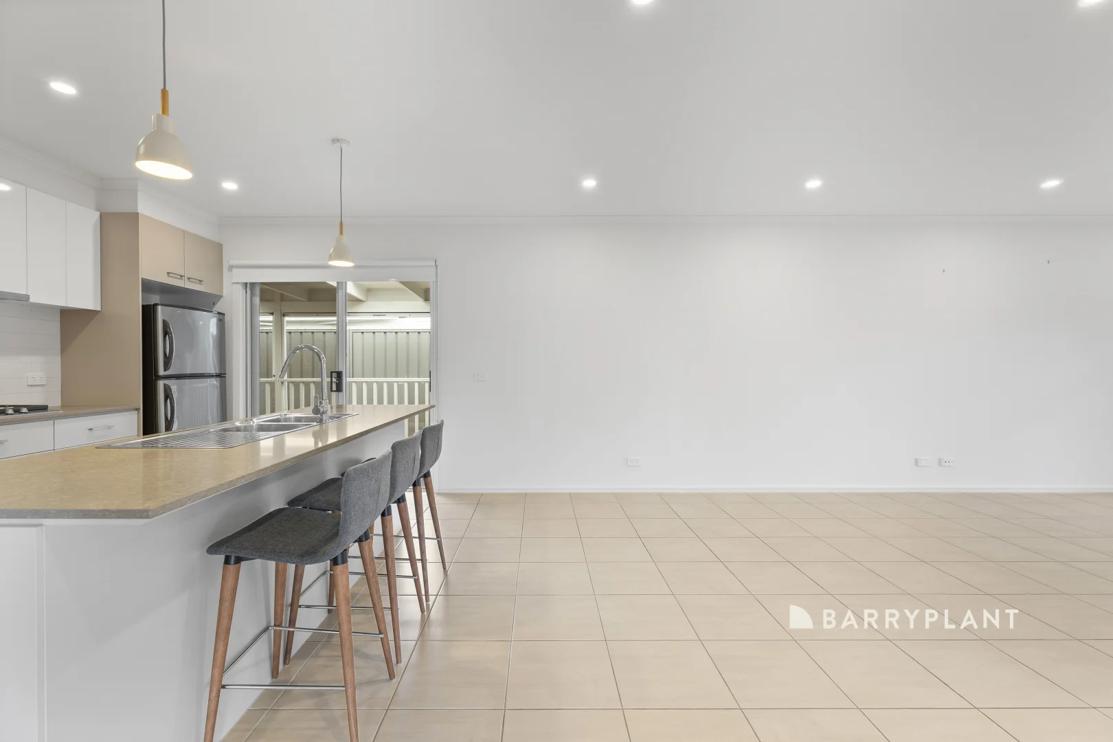 Additional image 5 of 119/10 Skylark Boulevard, Clyde North VIC 3978