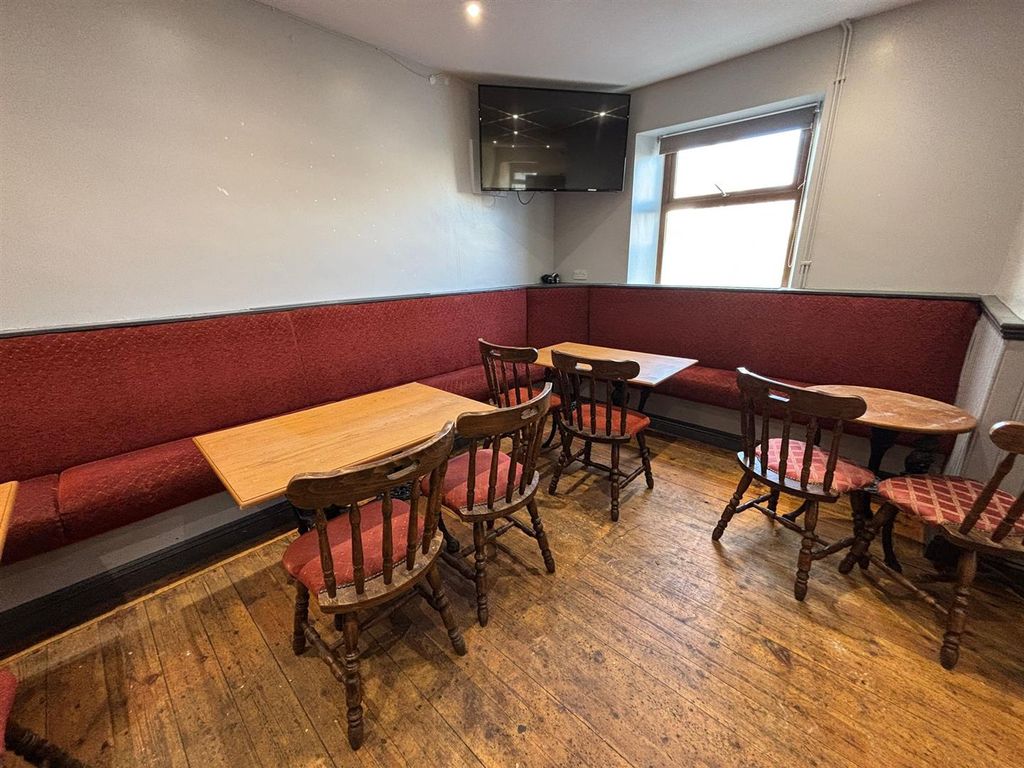Additional image 4 of 3 bed property to rentHigh Street, Cefn Coed, Merthyr Tydfil CF48