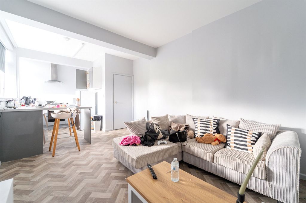 Additional image 5 of 2 bed shared accommodation to rentHolloway Head, Birmingham, West Midlands B1