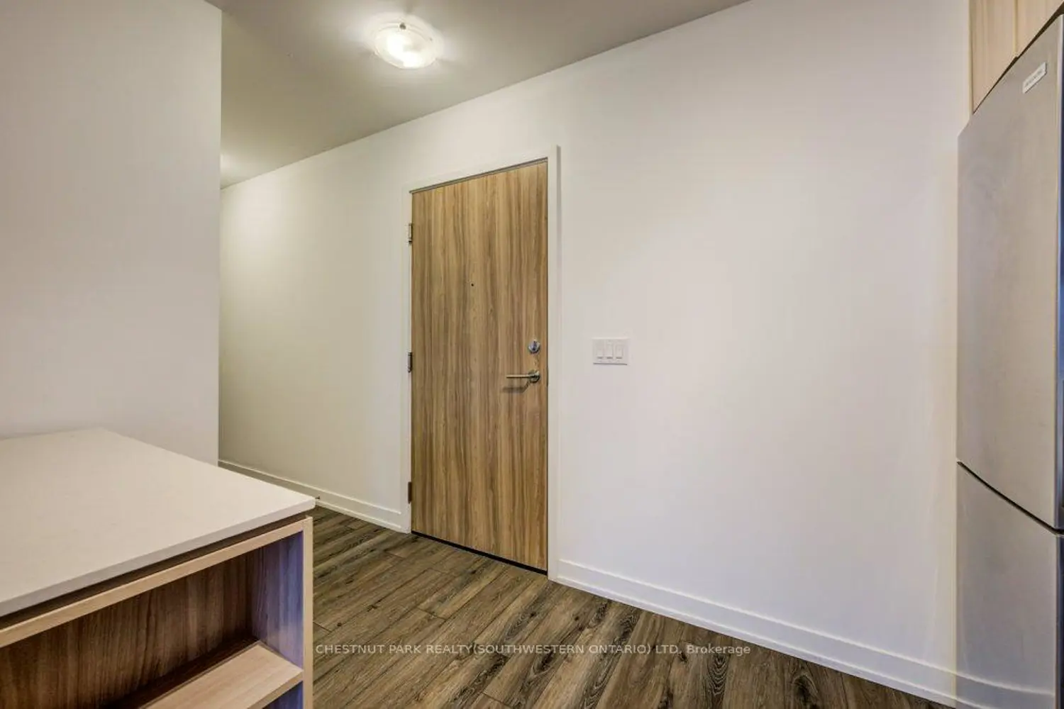 Additional image 3 of 3100 Keele Street 612