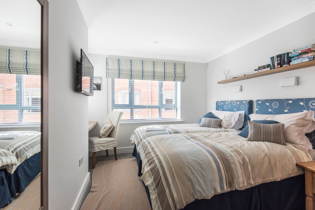 Additional image 7 of 3 bed flat to rentWalton Well Road, Oxford OX2