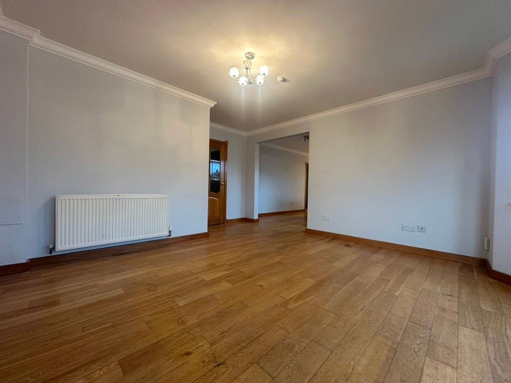 Additional image 6 of 3 bed flat to rentAllands Avenue, Inchinnan, Renfrewshire PA4