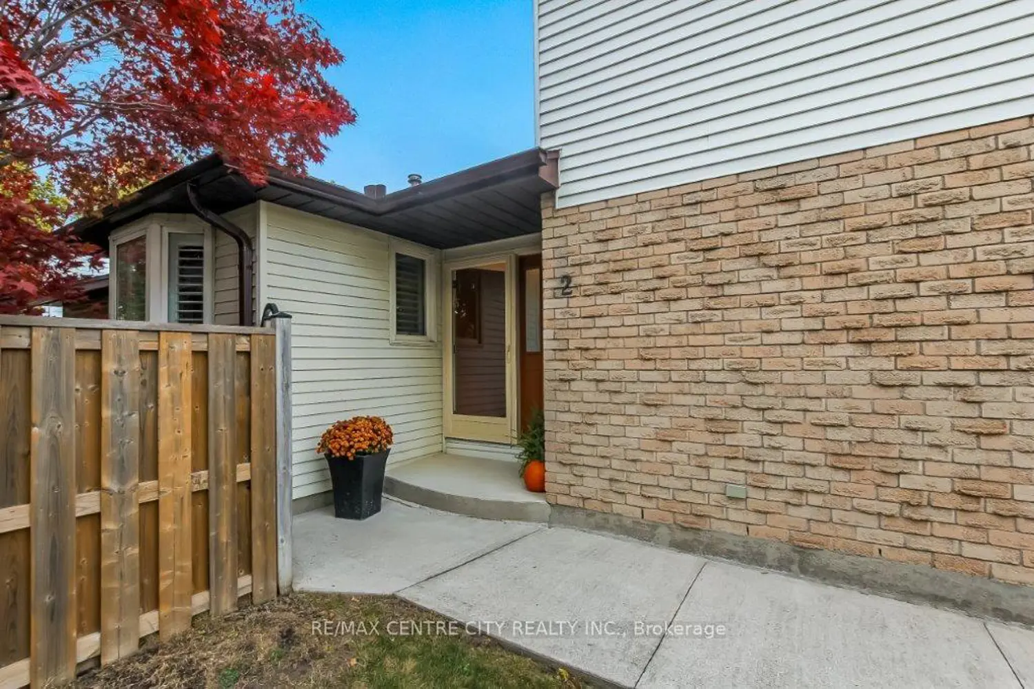 Additional image 3 of 2 Aldersbrook Crescent